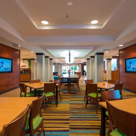 Fairfield Inn & Suites By Marriott Гринвуд Экстерьер фото